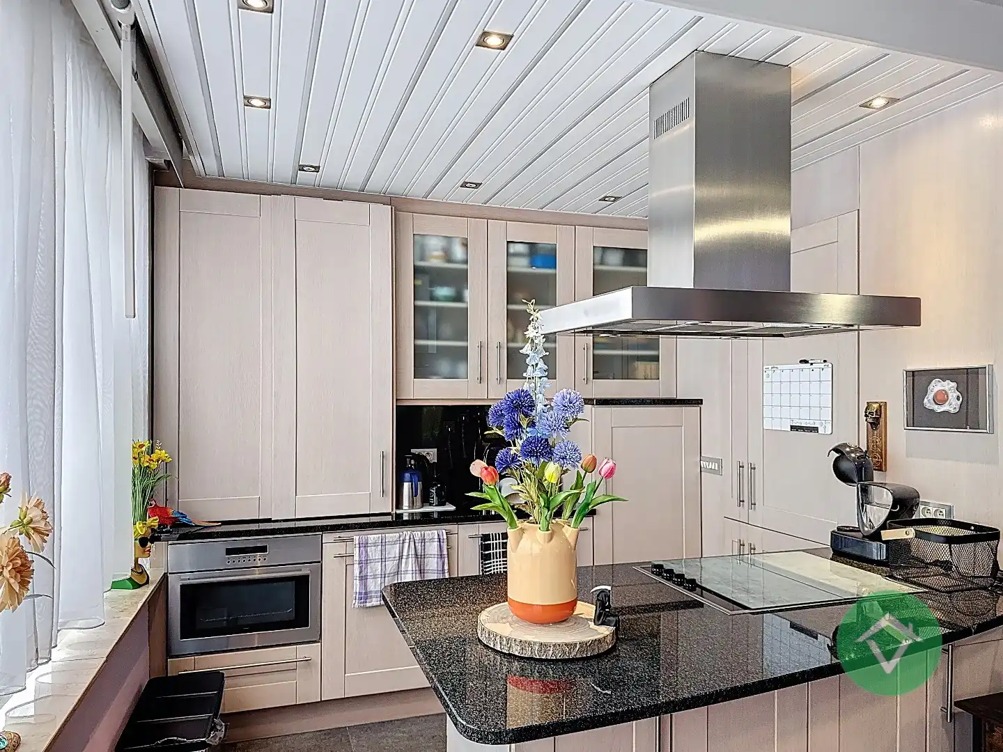 Appartement met 1 slaapkamer en ruim terras in het centrum van Oostende  foto 3