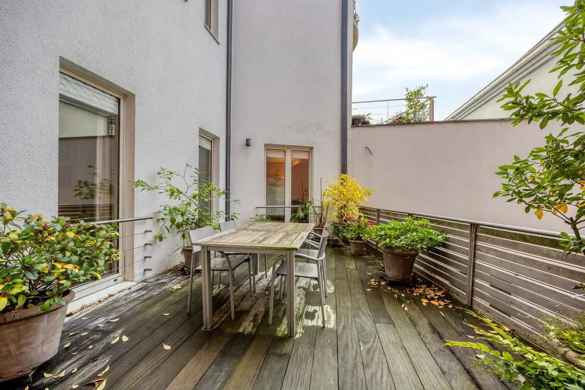 Exclusief stadsappartement met karakter en groot terras aan het Belfort. foto 9