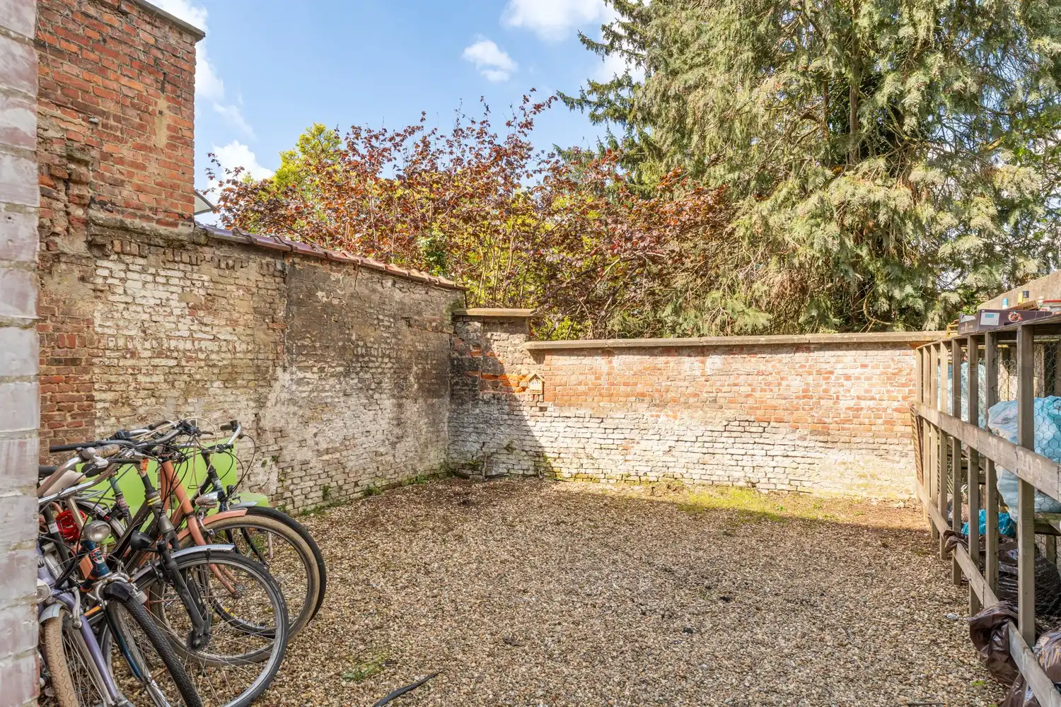 Vergund studentenhuis met een groen kotlabel en een nieuw dak(2025) bestaande uit 7 gemeubelde kamers met eigen sanitair en 1 studio te Leuven! foto 30