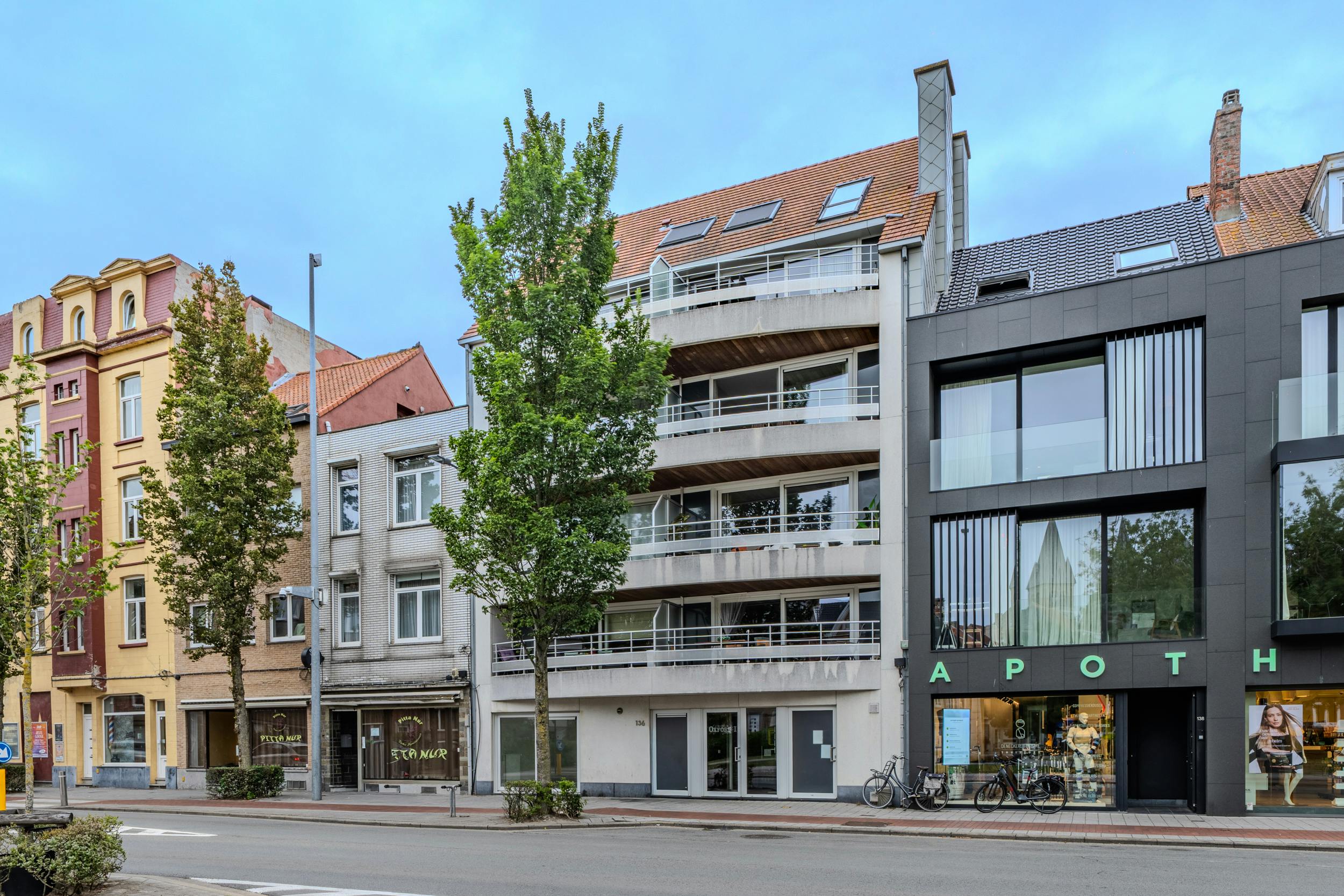 Gelijkvloers 2-slaapkamerappartement met terras te Oostende foto 12