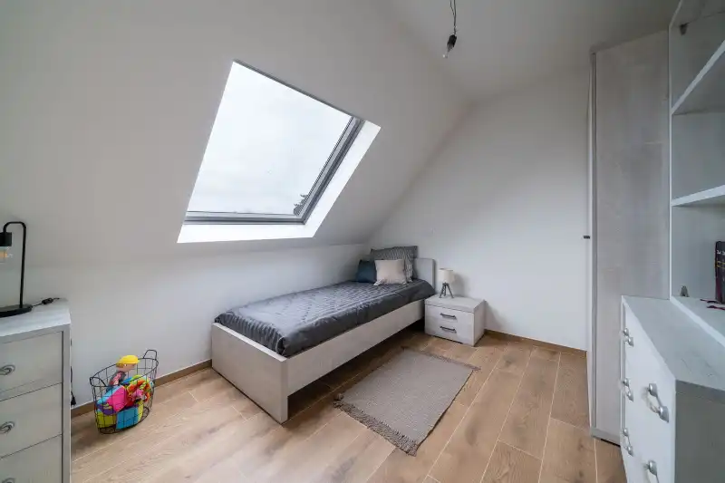 Roeselare Residentie Arena: Penthouse - Dichtbij scholen en winkels - Twee terrassen- Twee slaapkamers. Derde verdiep foto 13