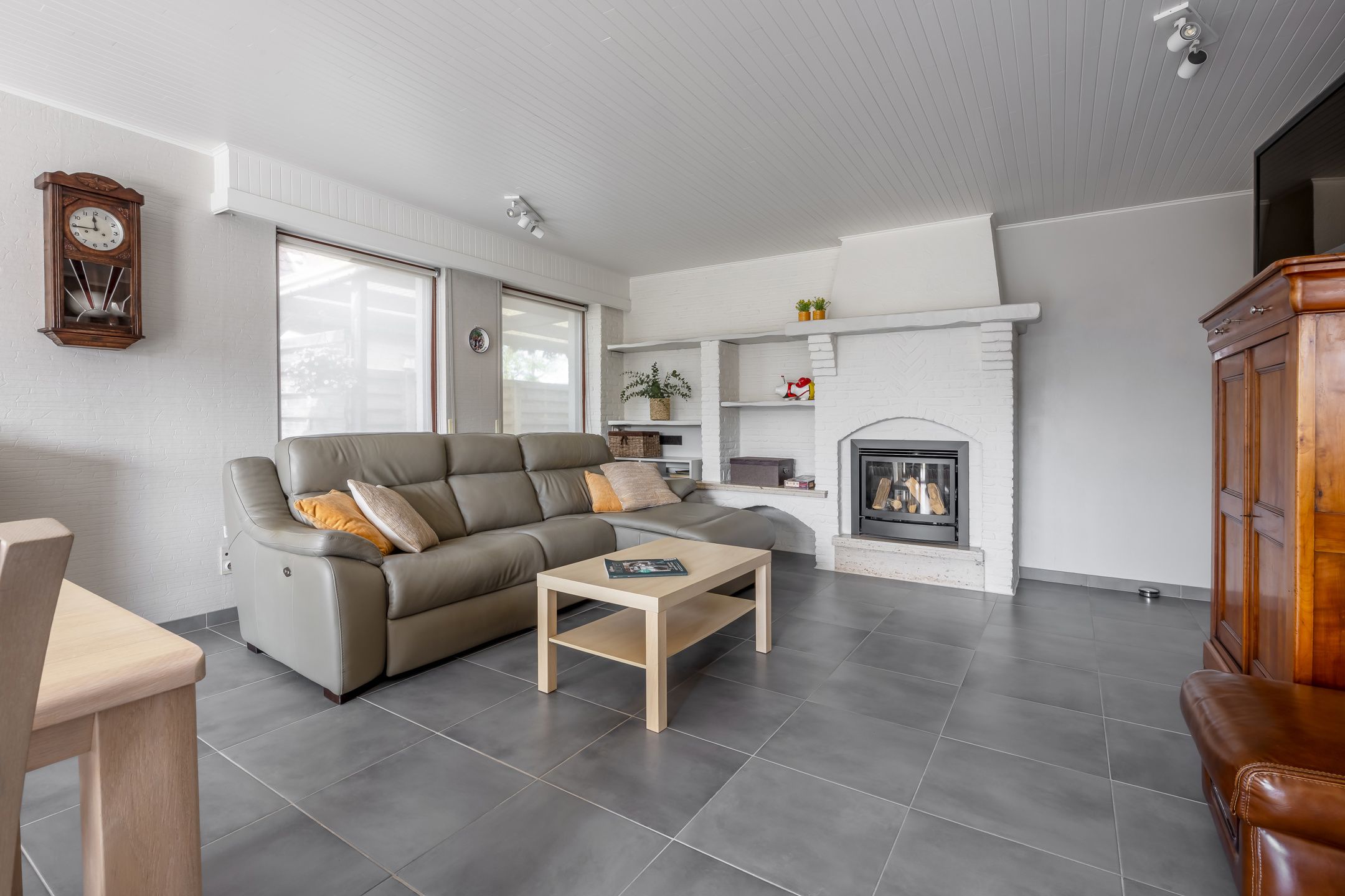 Instapklare woning met 4 slpks nabij centrum Westmalle foto 3