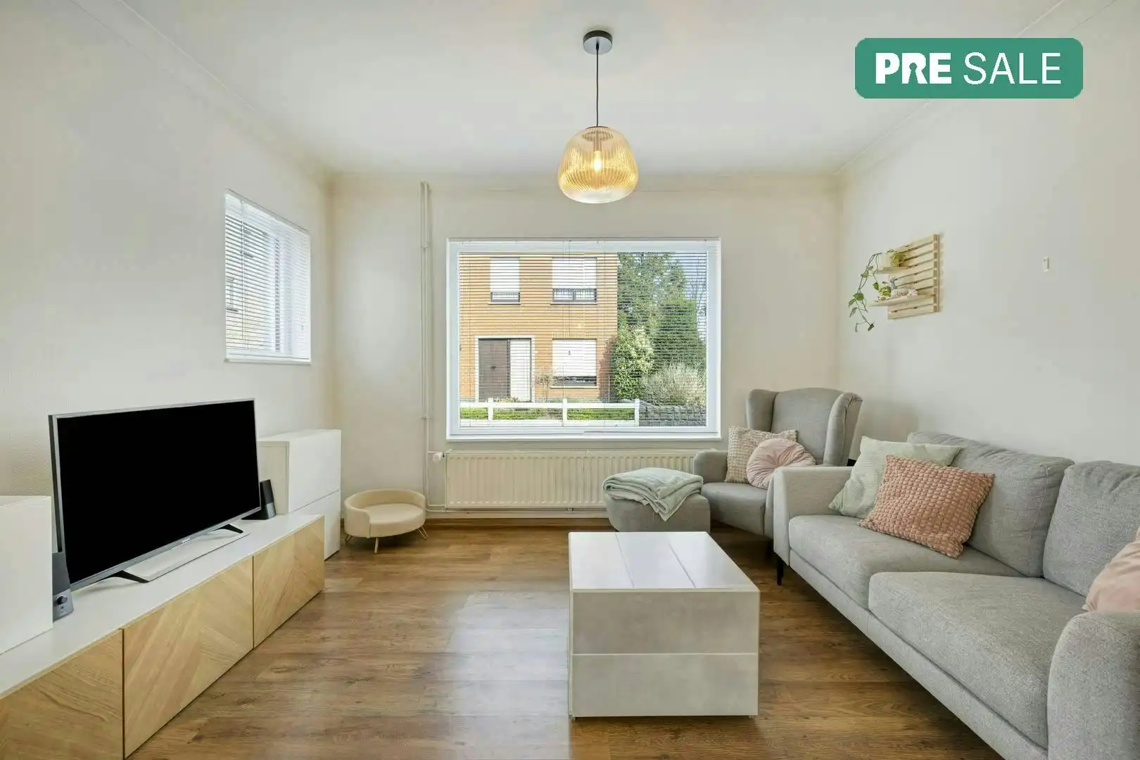 Instapklaar huis met 3 slaapkamers in Beernem foto {{pictureIndex}}