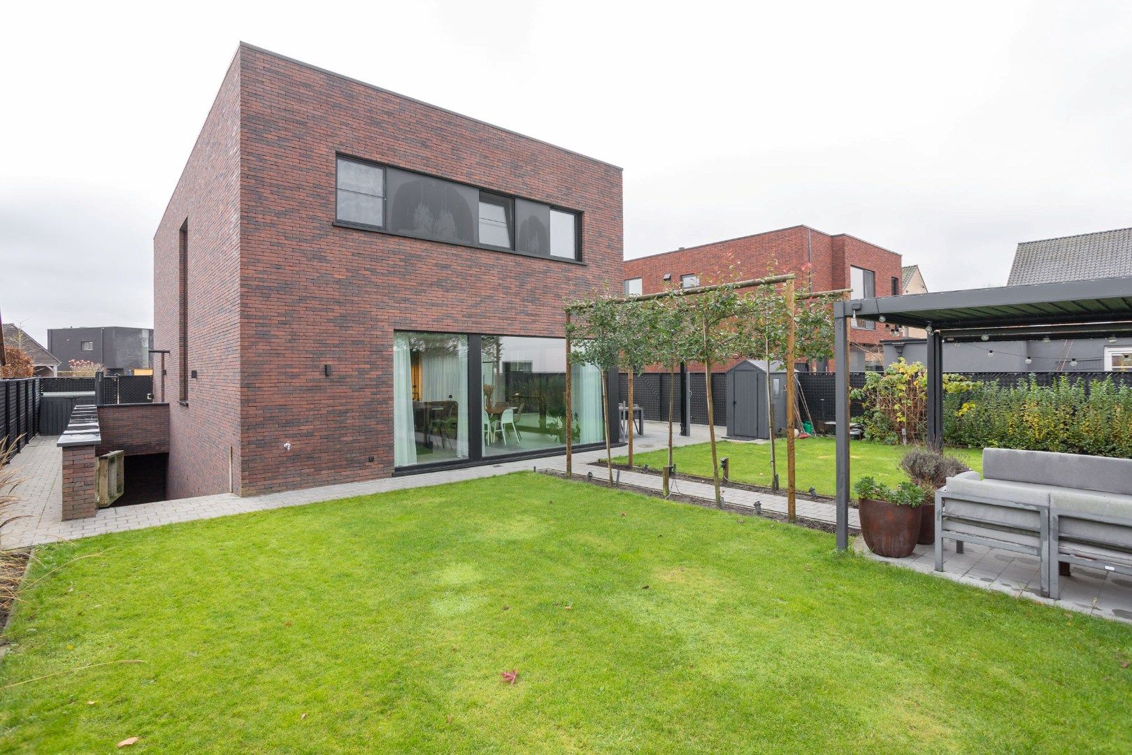 Prachtige, instapklare woning te koop! foto 34