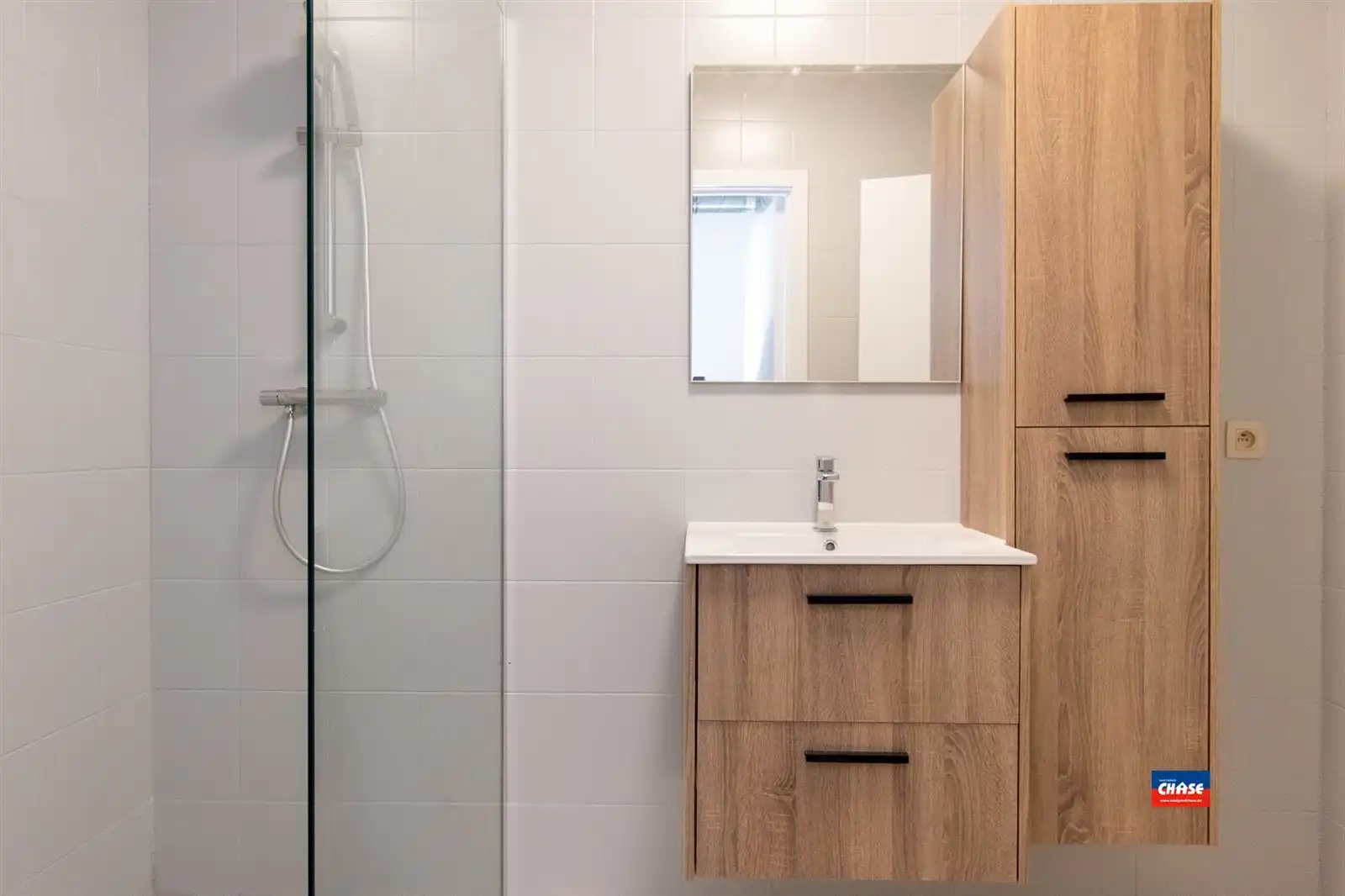 Appartement met 2 slaapkamers en groot terras foto 9