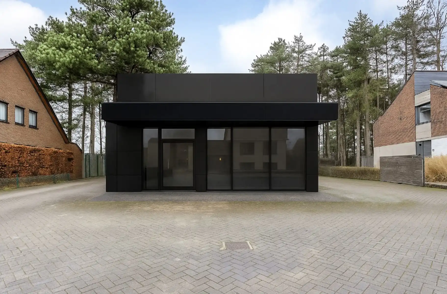 Ruim handelspand + 2 vakantiewoningen. foto 37