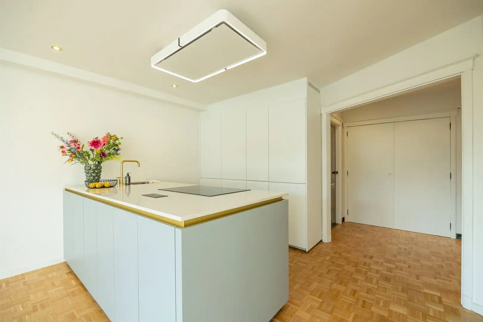 Licht 2 slaapkamer appartement aan het Zuid foto 9