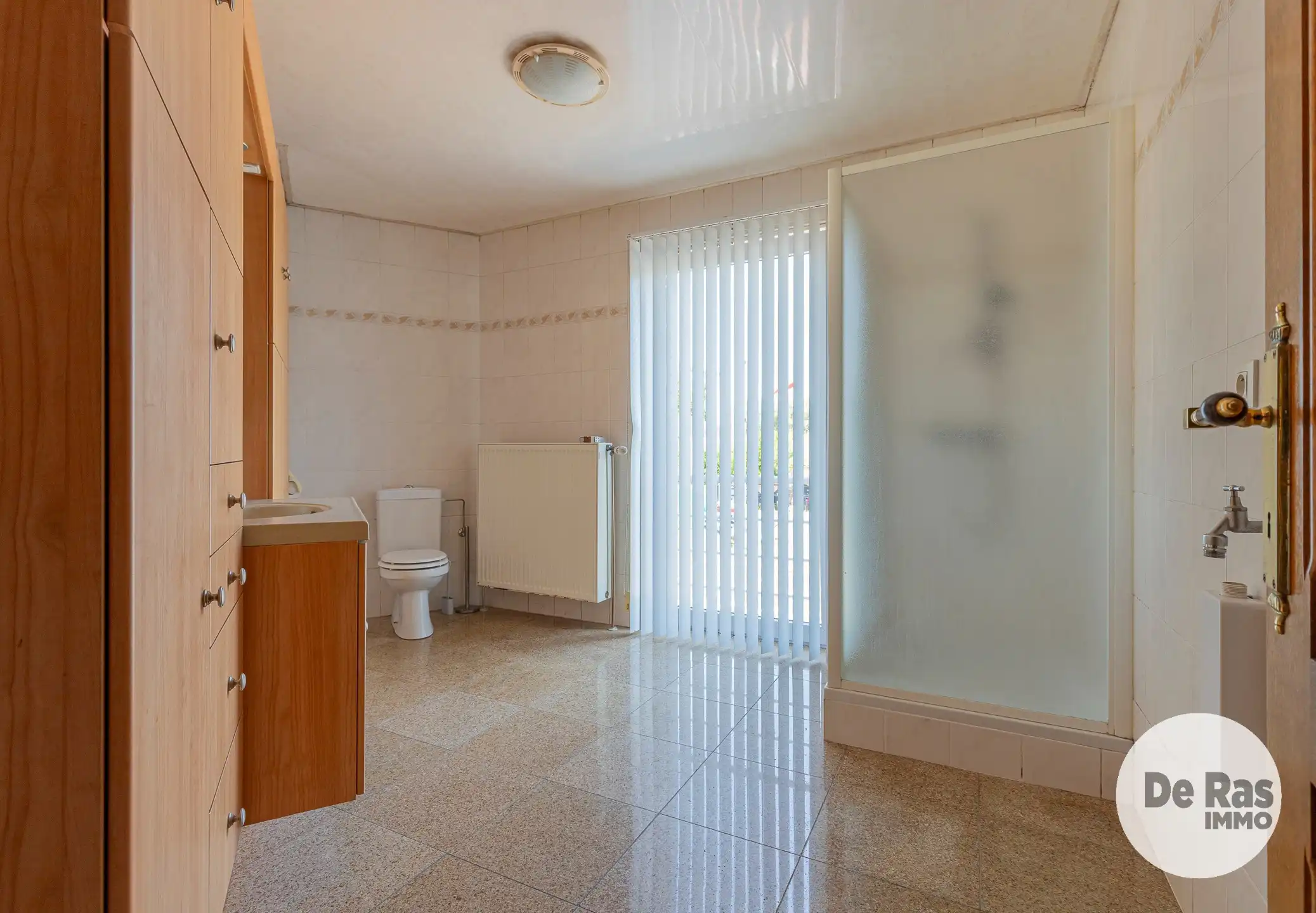 HAALTERT - Instapklaar appartement met 3 kamers aan station foto 13