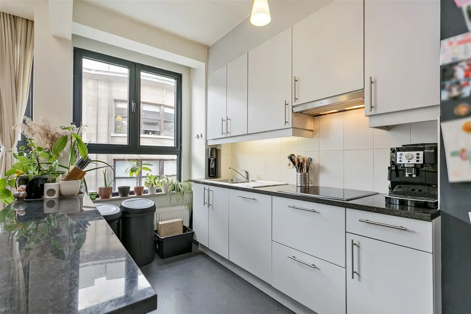 2 slaapkamer appartement op het Zuid ondergebracht in een klein en rustig gebouw. foto 5