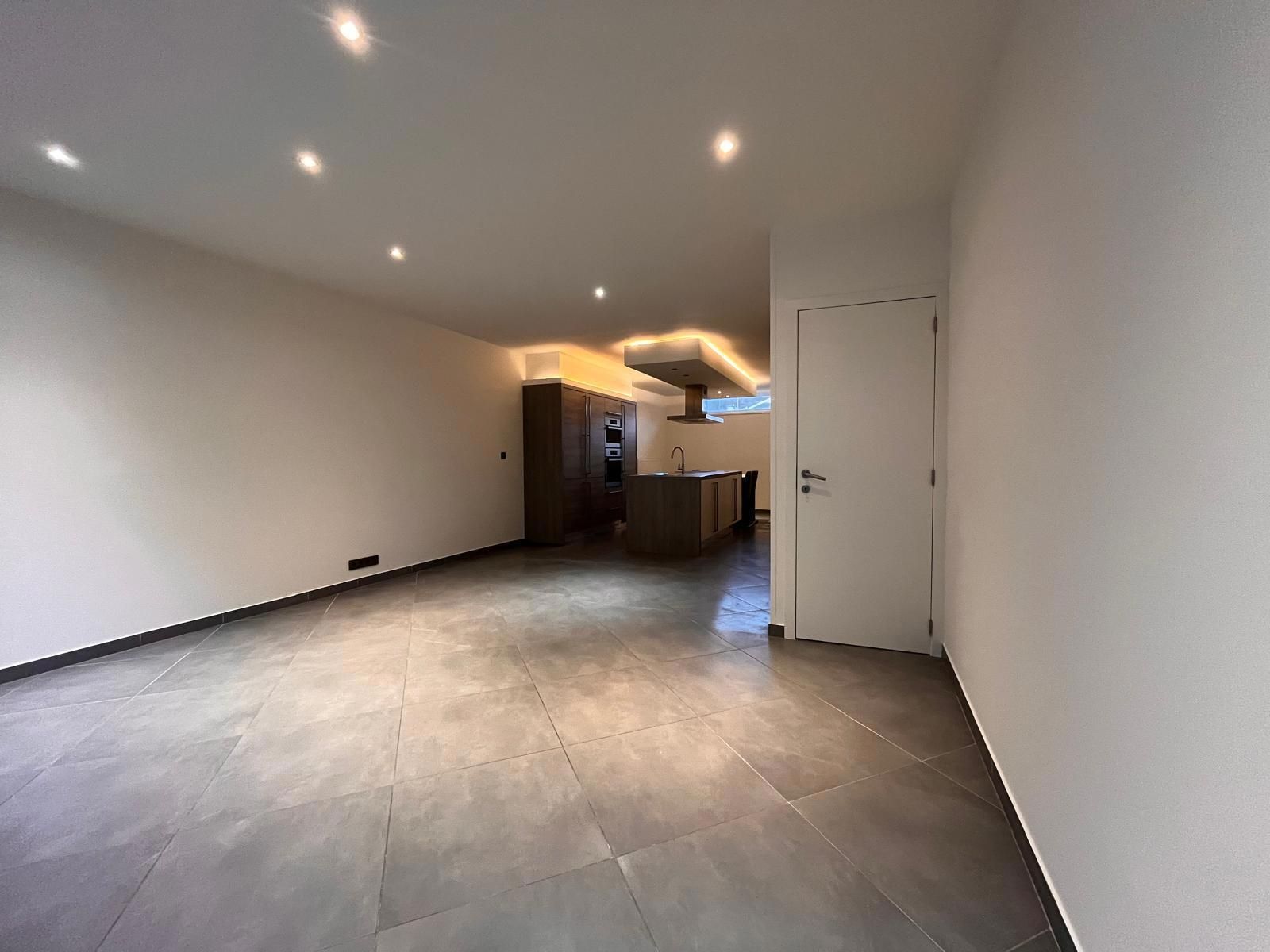 Instapklare woning met 3 slpks nabij station Tienen foto 2