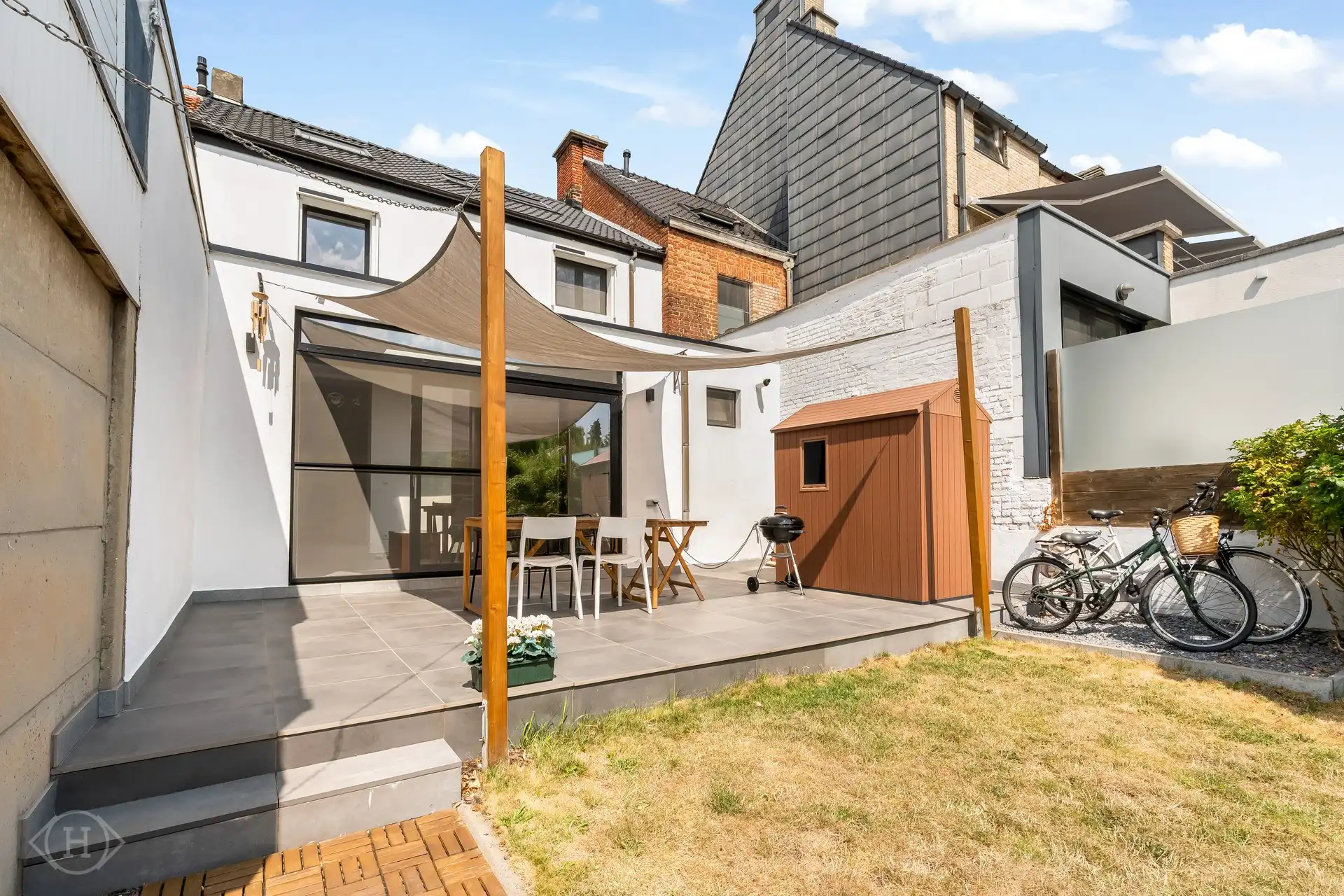 Volledig gerenoveerde, energiezuinige woning met zuidtuin foto 13