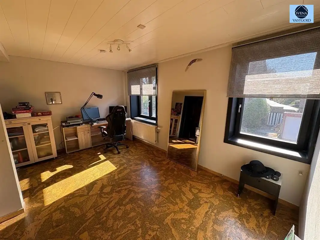 ZEER LEUKE WONING MET 5 SLAAPKAMERS foto 9