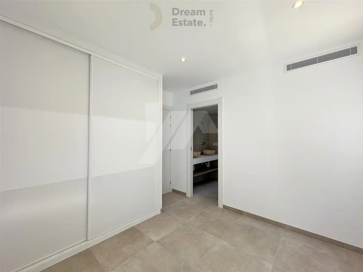 Mediterrane droomvilla in Ibiza-stijl met zeezicht foto 31