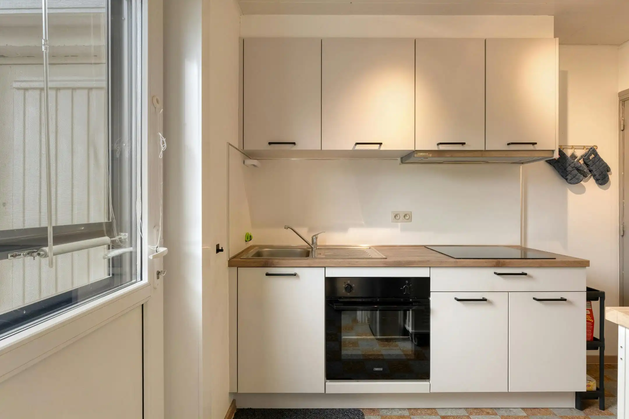 Instapklare gezinswoning met gezellige tuin in Torhout foto 5