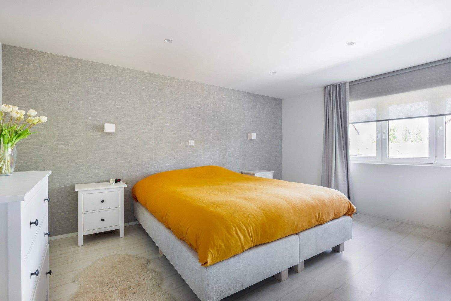 Ruim en instapklaar appartement met terras, garage en 3 slaapkamers in hartje As foto 14