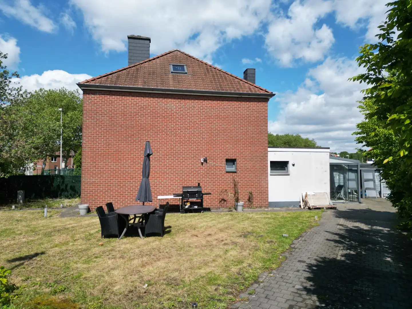 HOB MET 3 SLPKS TE KOOP - GENK foto 2
