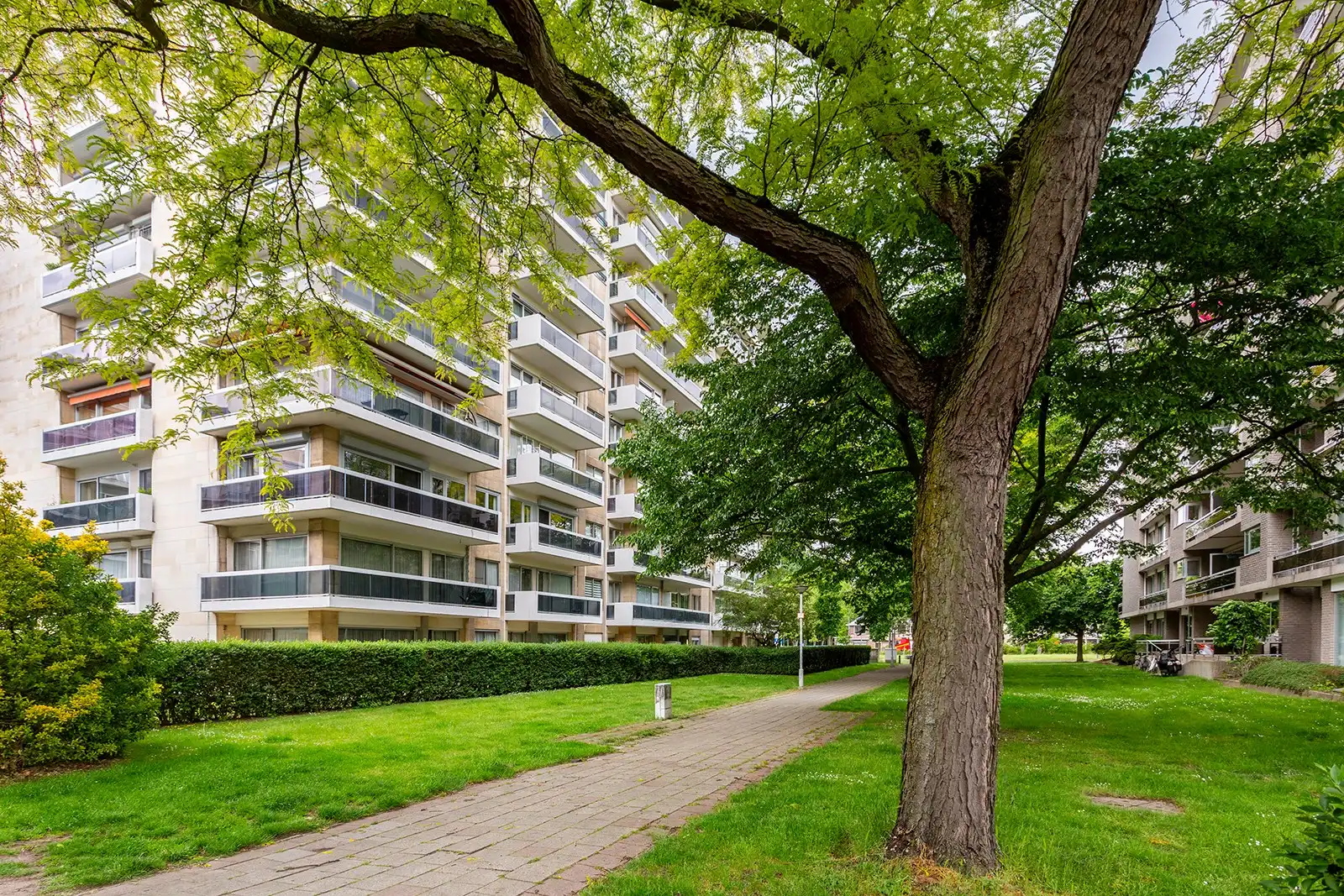 Instapklaar appartement op centrale ligging foto 26