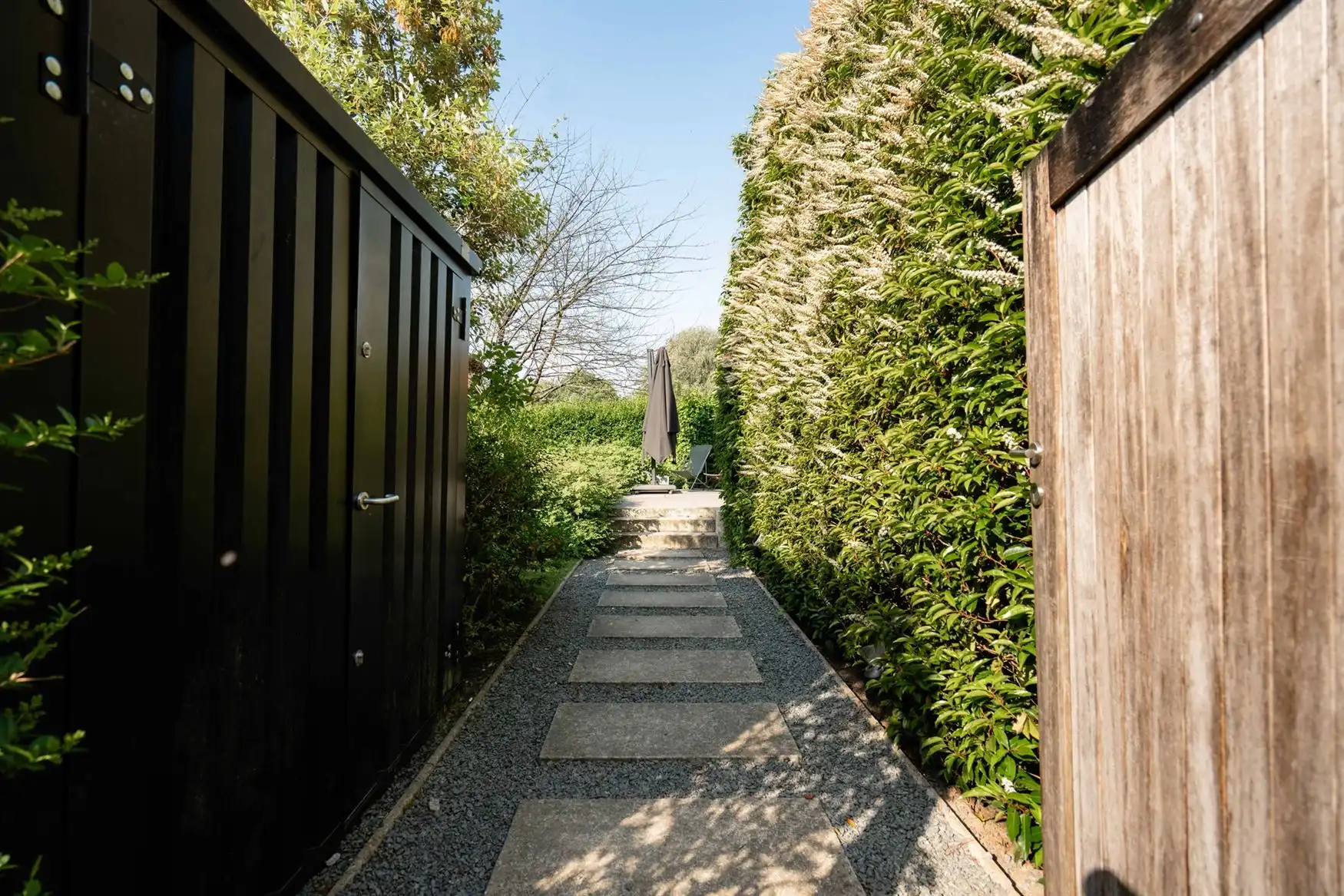 Trendy woning aan de Leie in de Assels Drongen foto 12