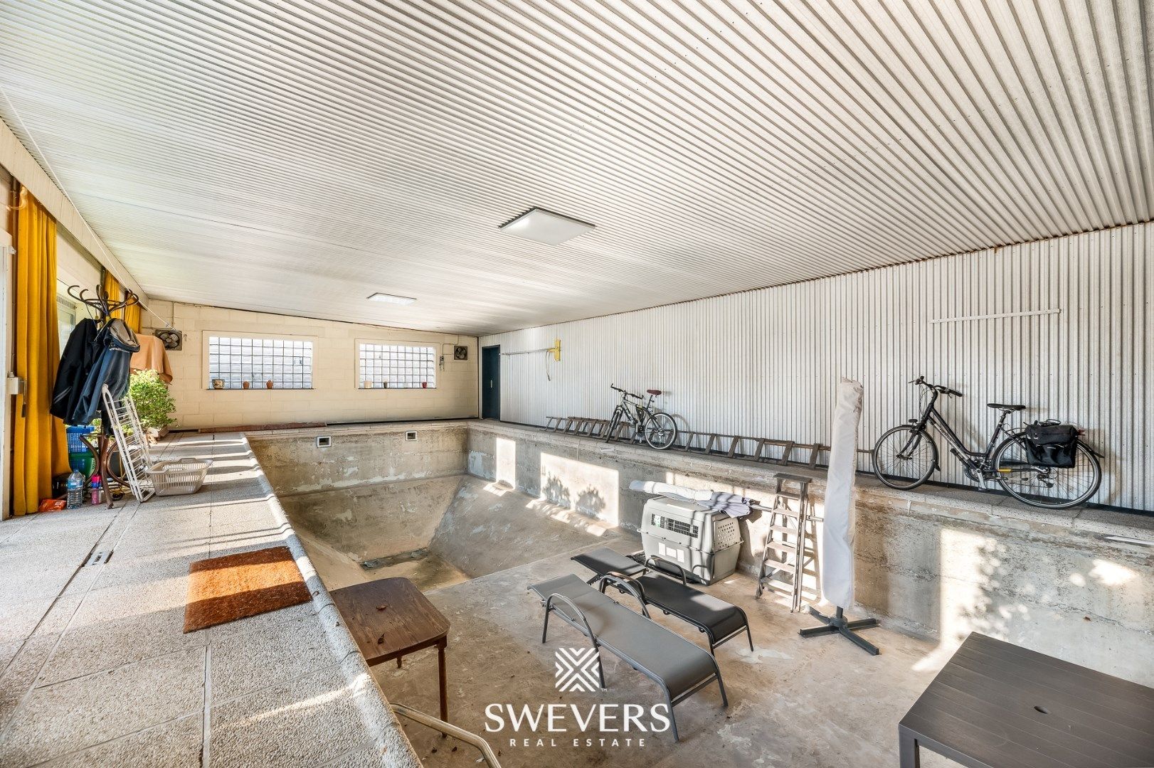 Gelijkvloerse woning met ruim magazijn op 34a 11ca foto 29