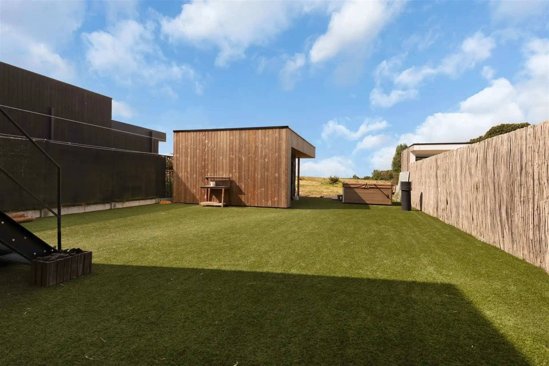 Moderne energiezuinige woning met uniek uitzicht in Gavere foto 11