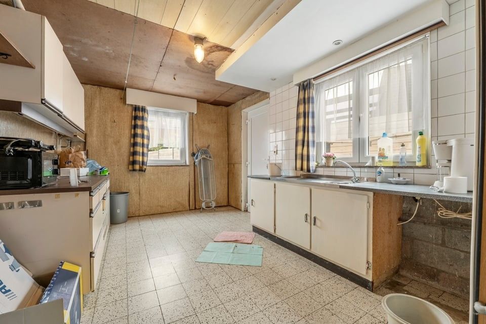 TE RENOVEREN STADSWONING IN SINT-TRUIDEN foto 16