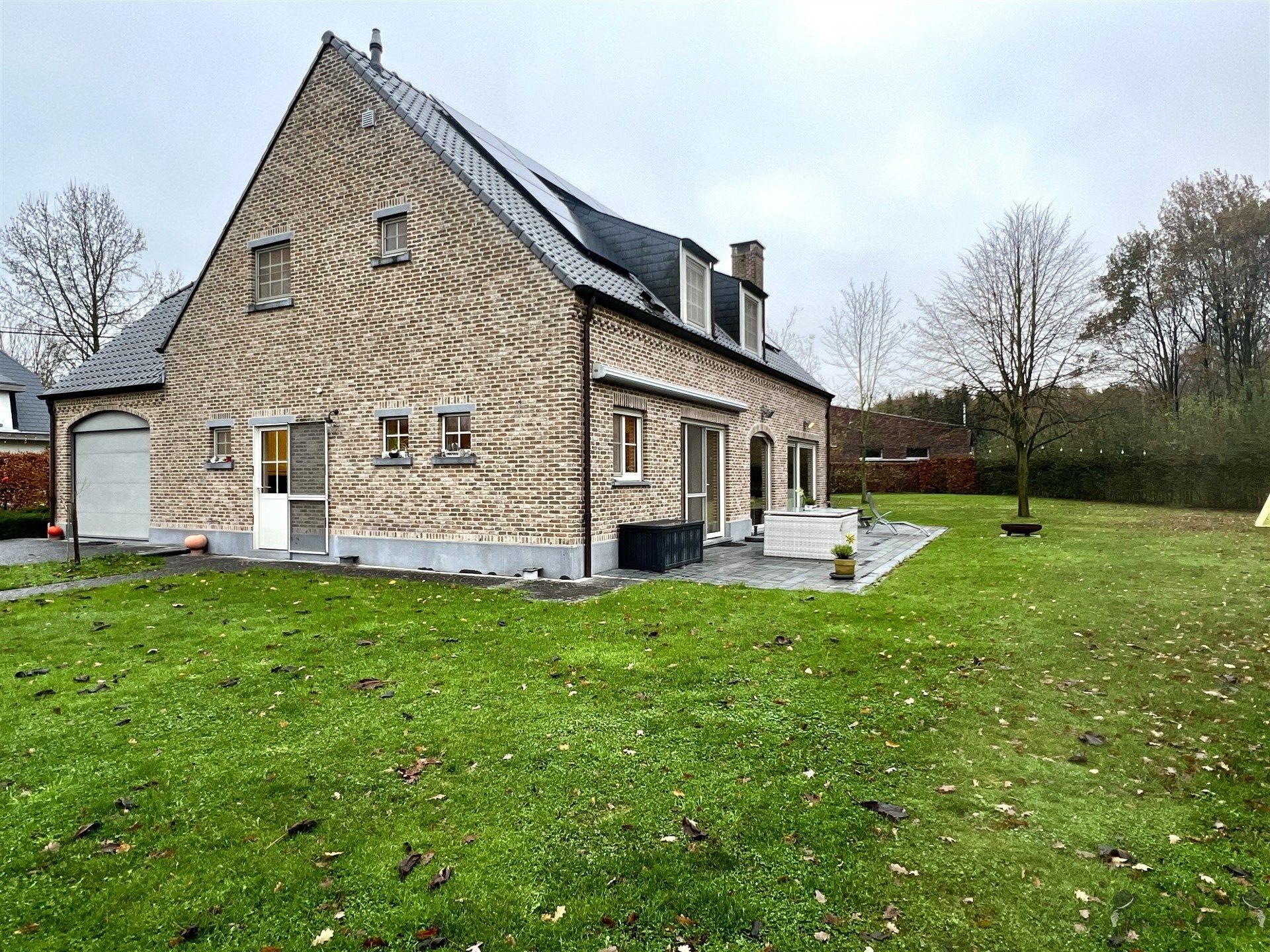 Statige villa in oase van rust foto 3