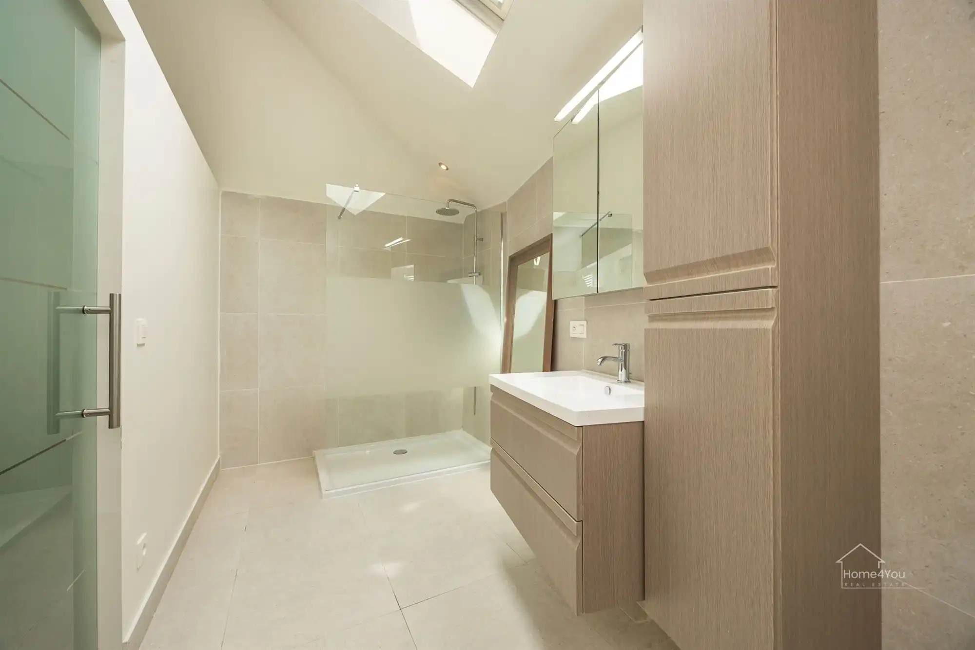 Karaktervolle hoevewoning nabij de Maas foto 32