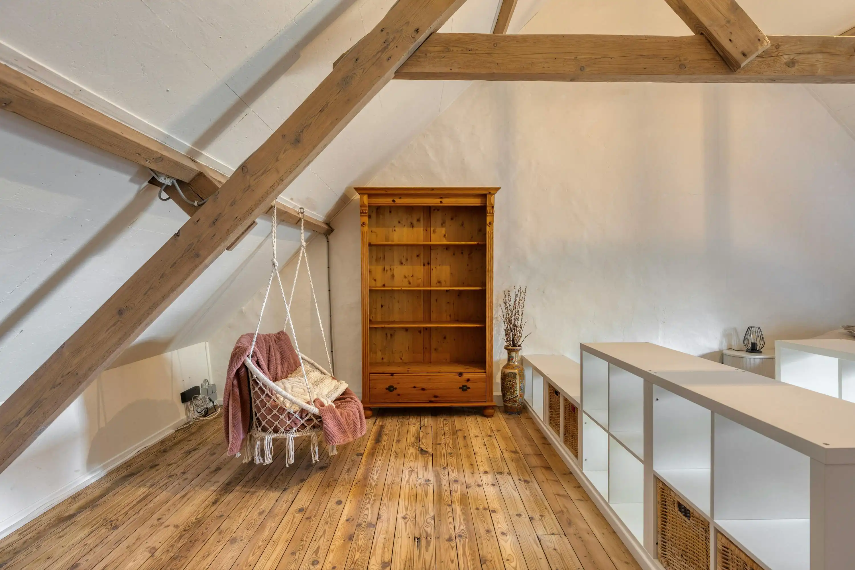 Zeer leuke woning te Izegem  foto 13