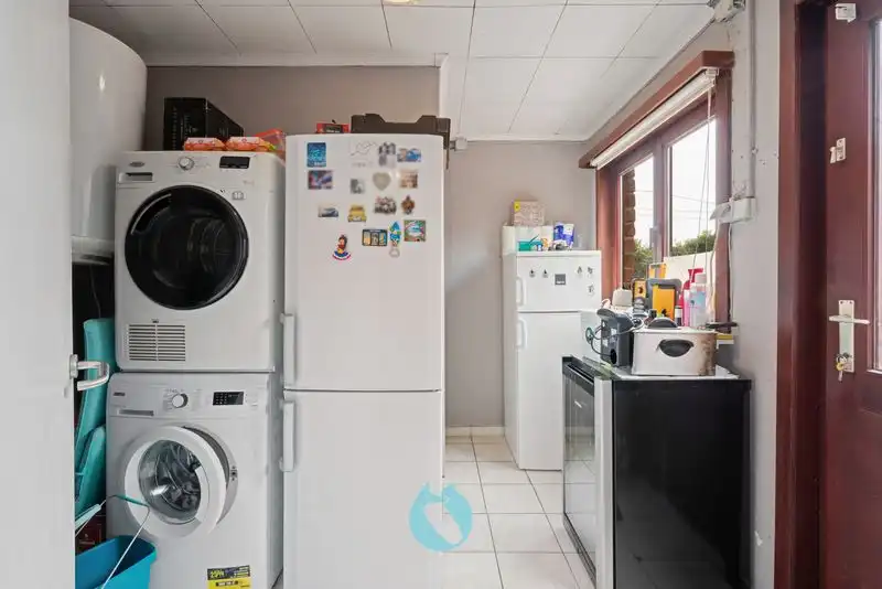 Te renoveren woning in het hart van Ertvelde - unieke investeringskans! foto 8