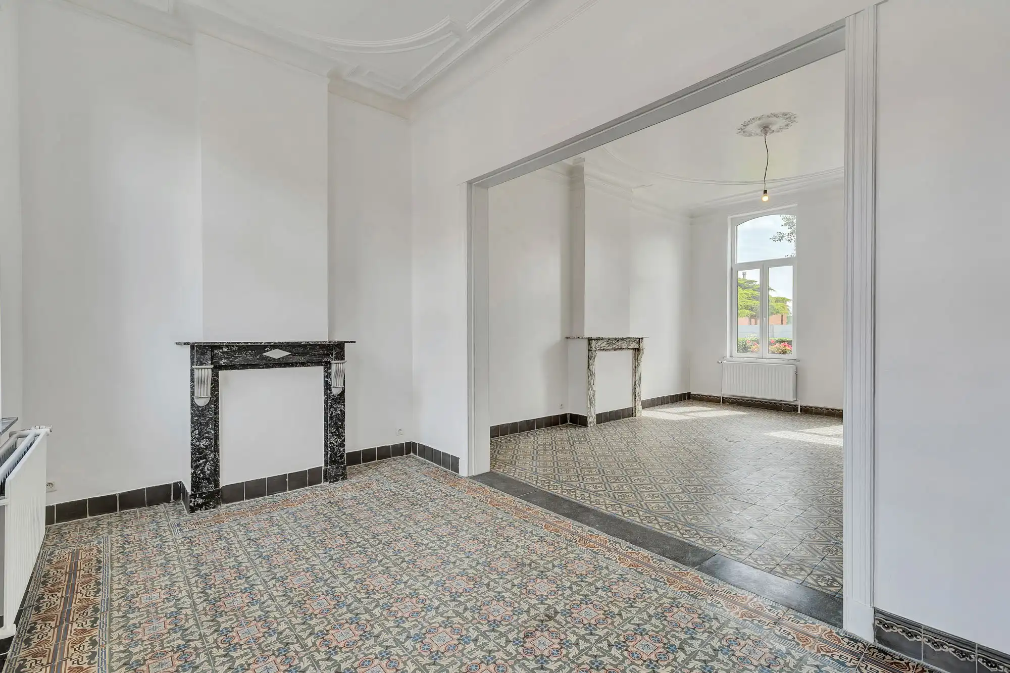 Gerenoveerde pastorijwoning met grote ruimtes in Erembodegem foto 9