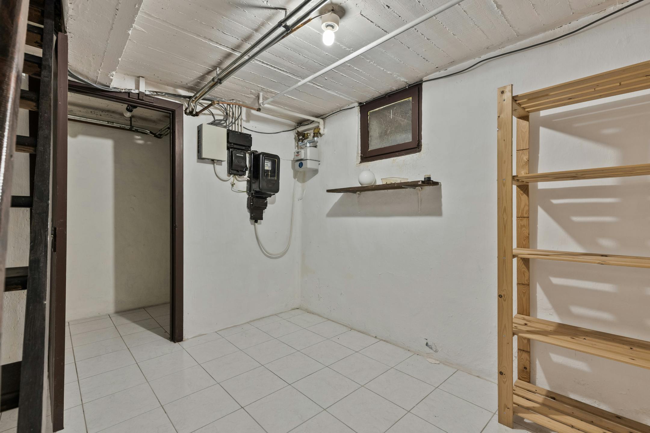 Halfopen woning met 4 slpk en mooie tuin te koop in Kapellen foto 18