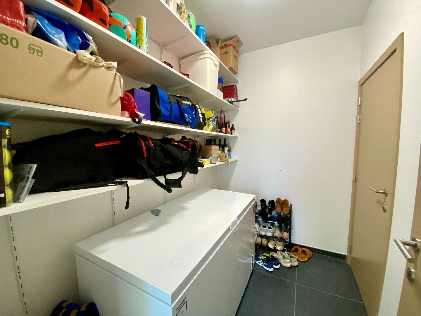 Hedendaagse bel-etagewoning met riante living en 3 slaapkamers foto 13