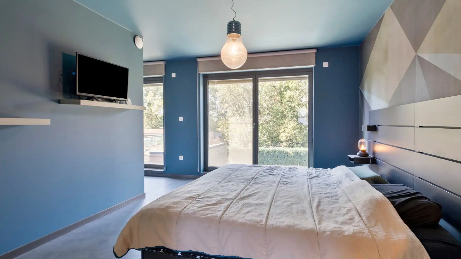 Recente ruime woning met 4 slpks, zwemspa & mooie tuin op 7,2a te Rotselaar foto 10