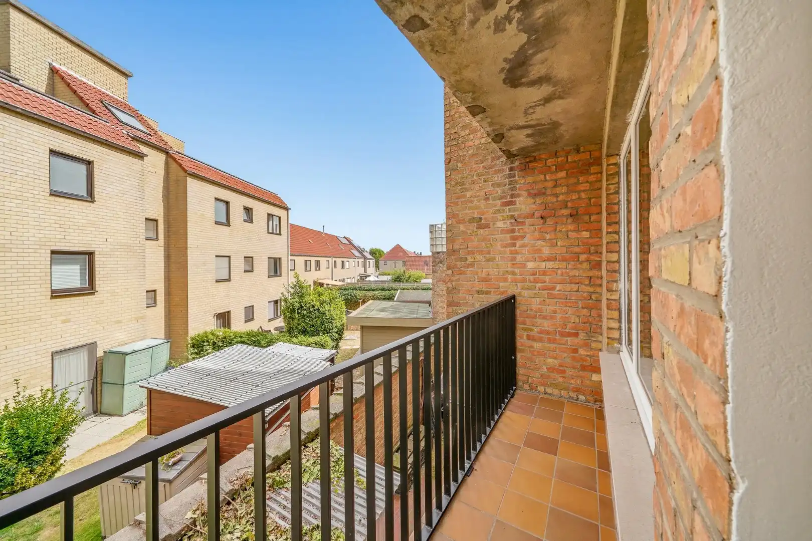 Instapklaar appartement met 2 slaapkamers te Oostende foto 11