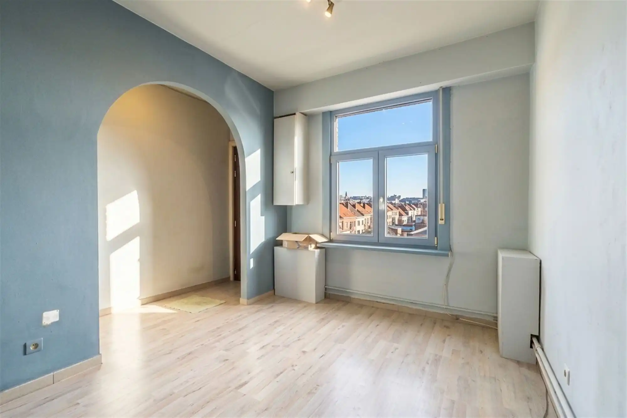 Knusse rijwoning met 2 slaapkamers en een zuidgerichte tuin foto 4