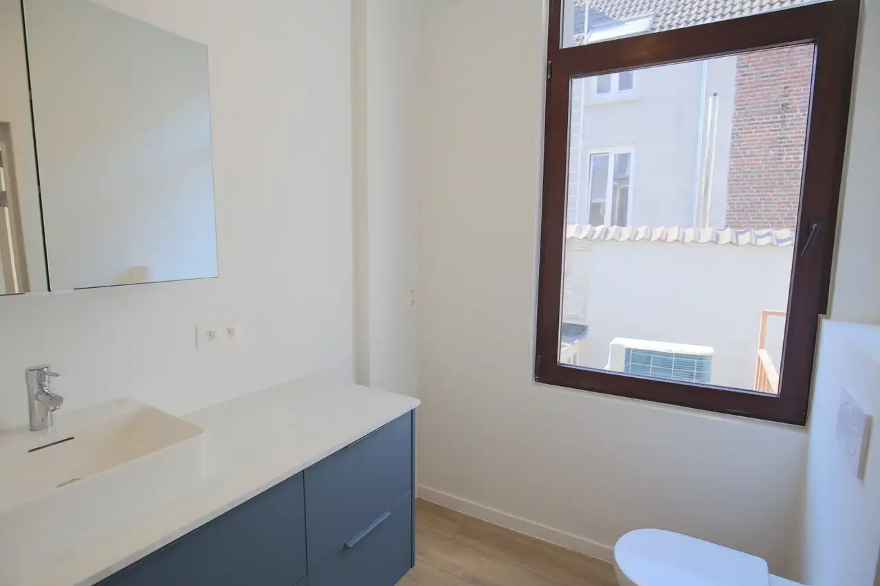 Te huur: Charmante eengezinswoning aan de Wellingstraat in het hart van Gent. Ontdek jouw nieuwe thuis! foto 16