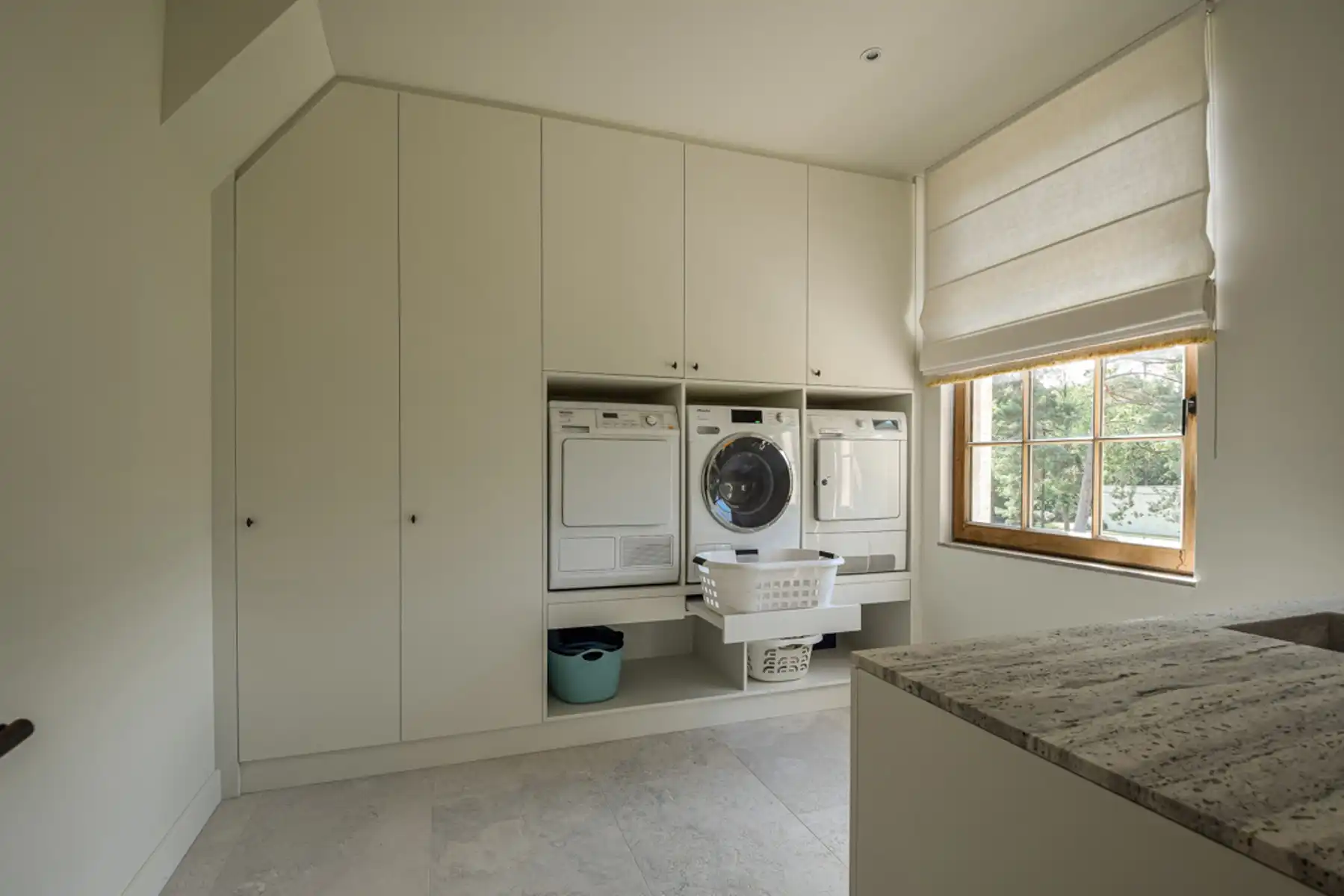 HYPERDELUXE ENGLISH COURTHOUSE VILLA OP ABSOLUTE TOPLOCATIE foto 42