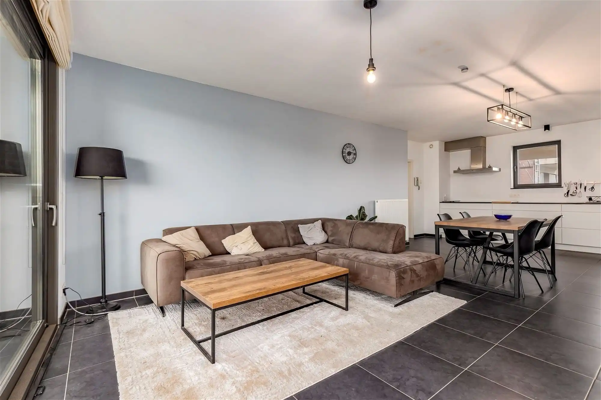 Recent 1 slpk appartement met groot terras foto 3