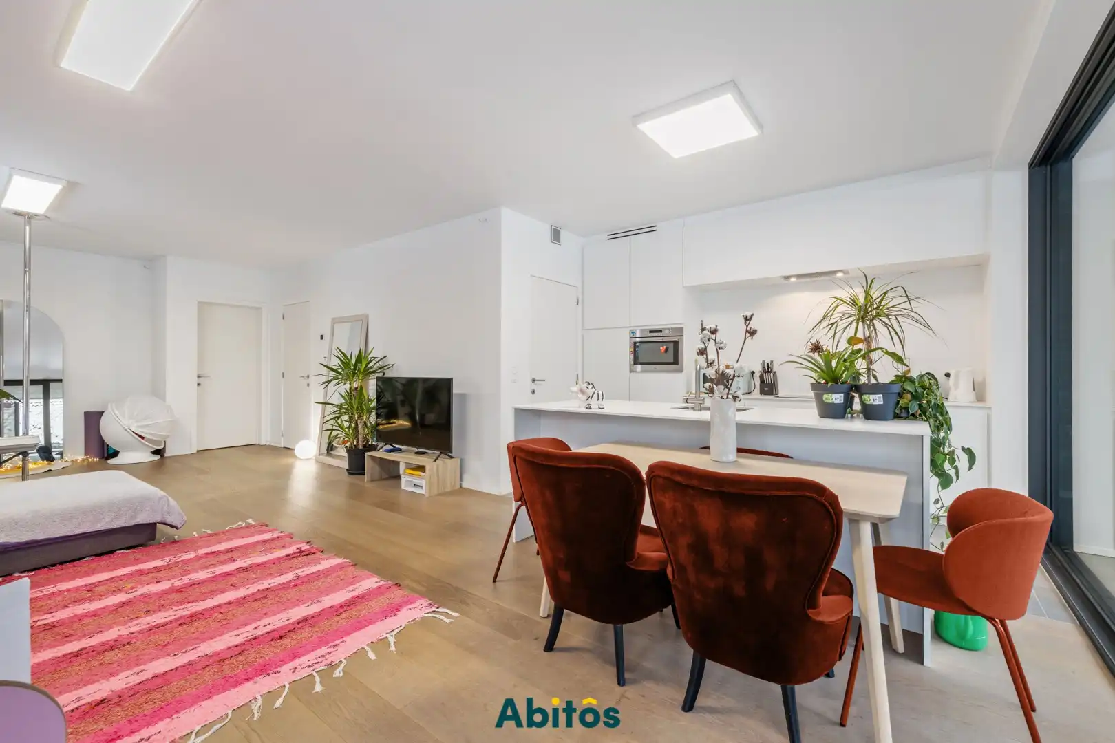 Uniek gelijkvloers appartement in Sint-Denijs-Westrem foto 4