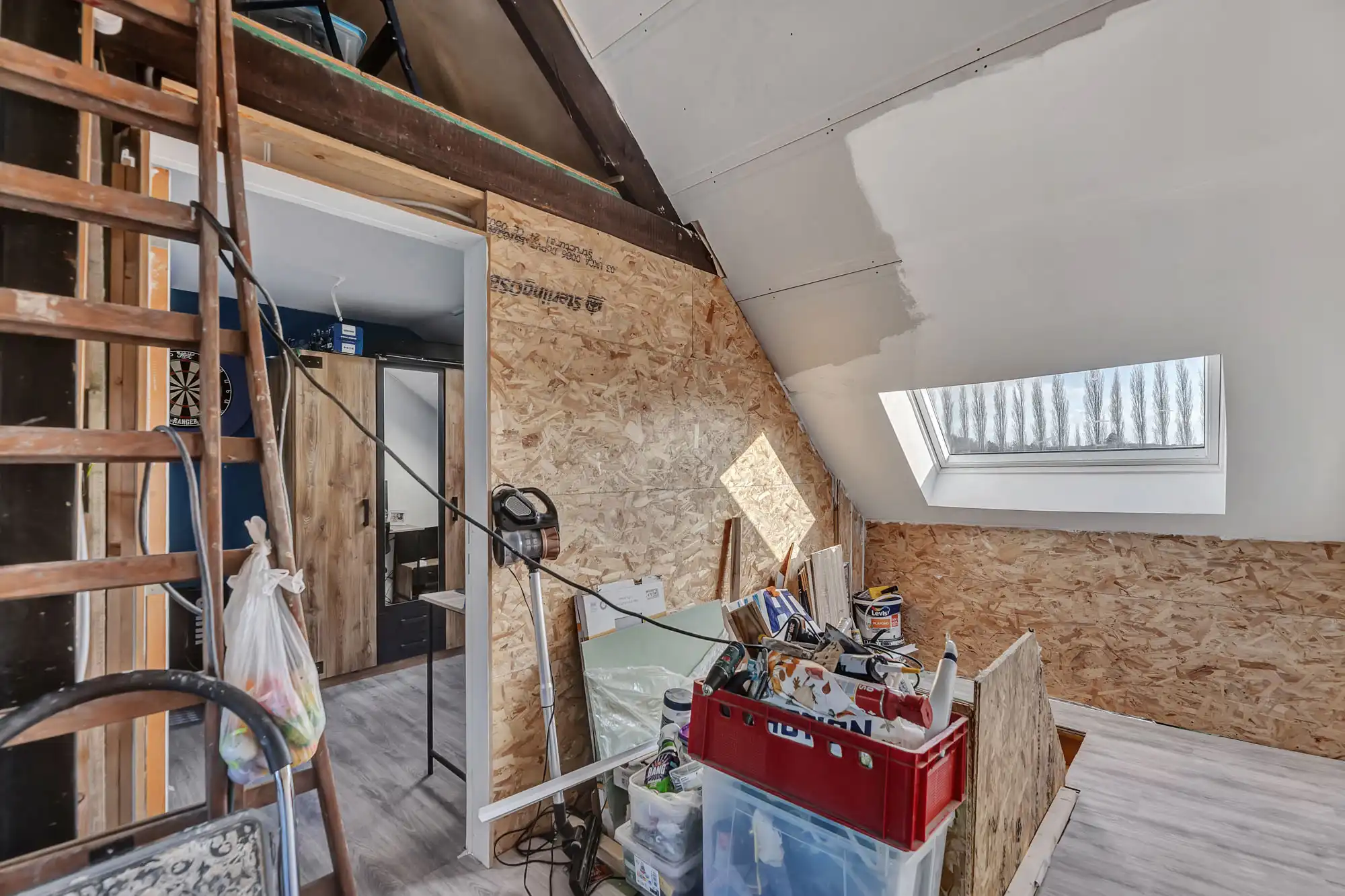 Rustig gelegen woning met 3 slpk en garage foto 18