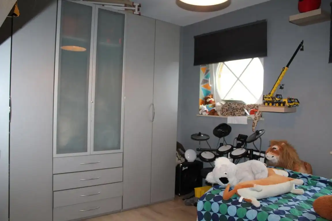 Super rustig gelegen recente woning foto 10