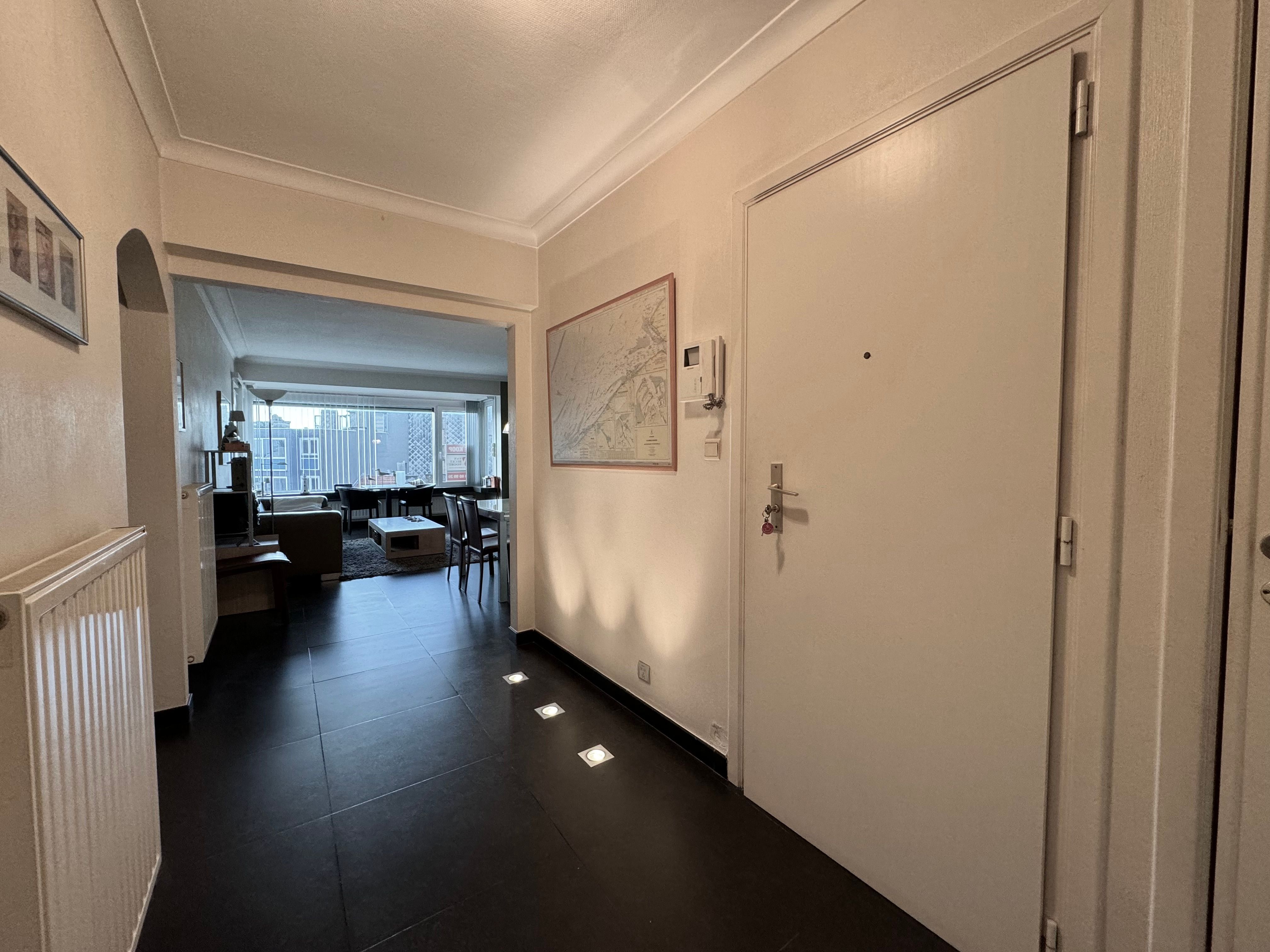 Gerenoveerd appartement met zicht op Petit-Paris foto 6