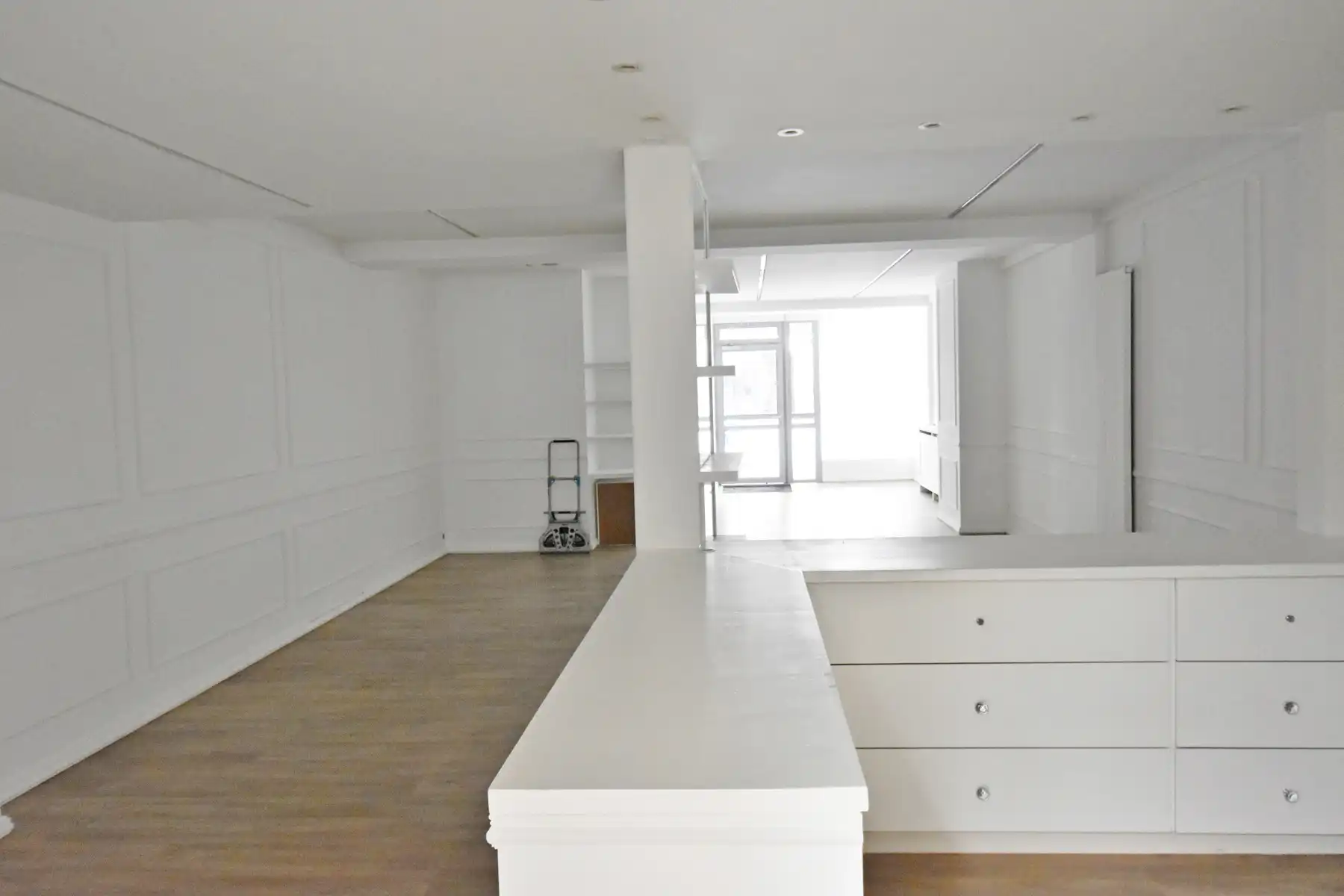 Commerciële ruimte te huur foto 8