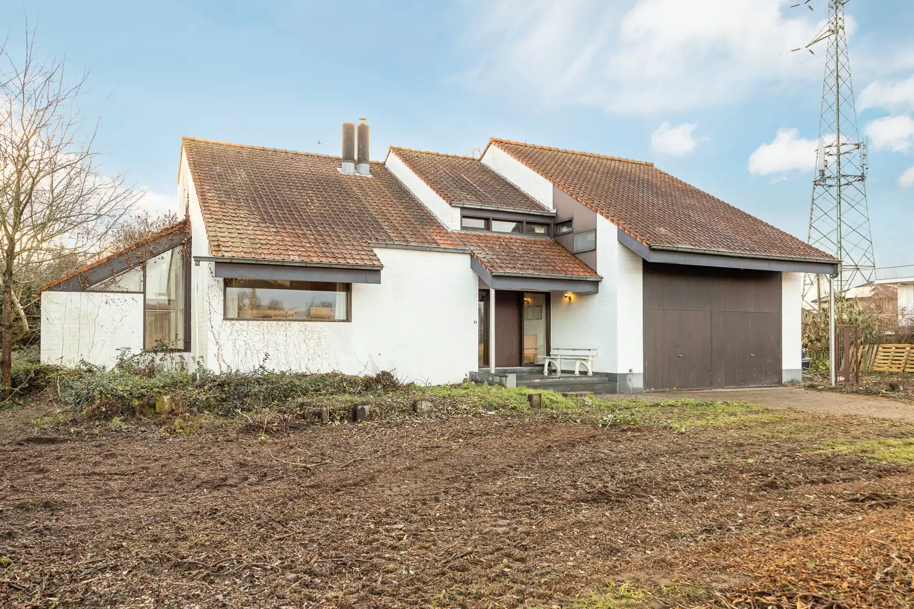 Te renoveren split-level villa met 4 slk + bureel op 1.924m² foto 2