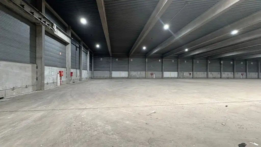 Loods te huur in haven van Antwerpen foto 4