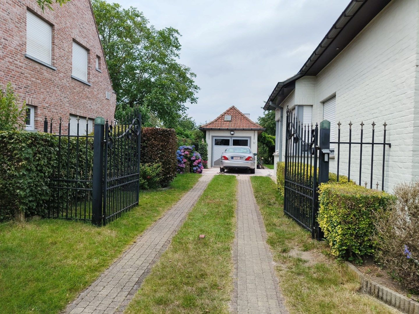 Stevige, alleenstaande woning op perceel van 1229 m² TE KOOP in Zulte! foto 14