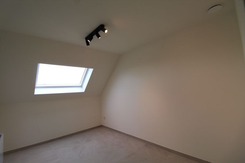 Nieuwbouwwoning te huur in Zonnebeke foto 10