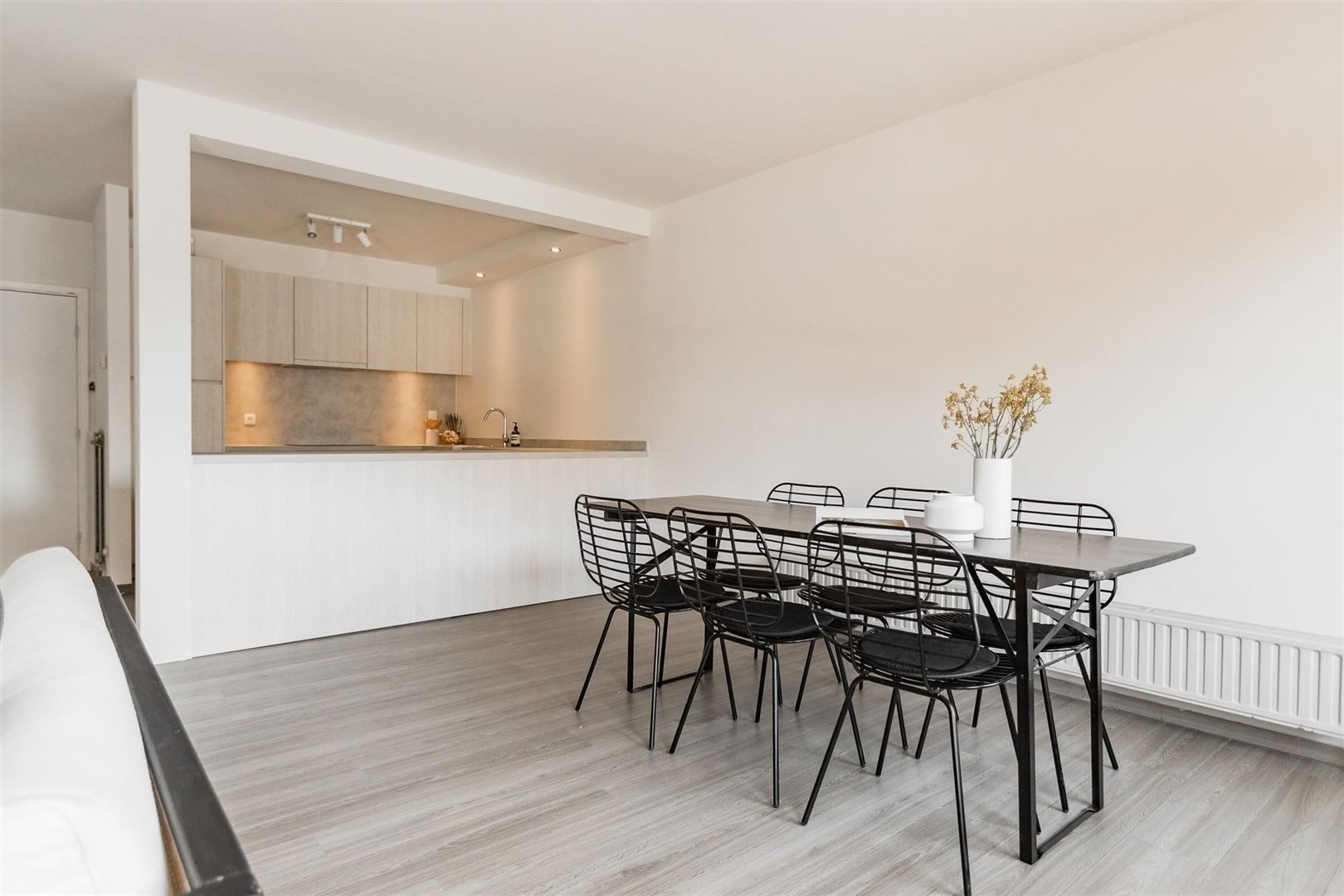 Zeer zonnig 3 slaapkamer appartement met terras foto 5