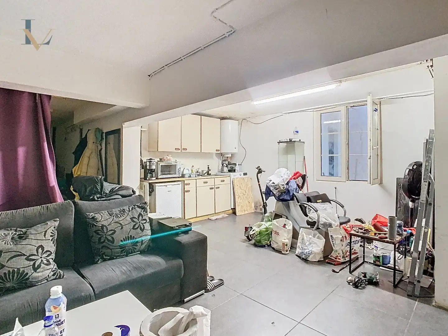 Te renoveren woning met handelsruimte/praktijkruimte  foto 6