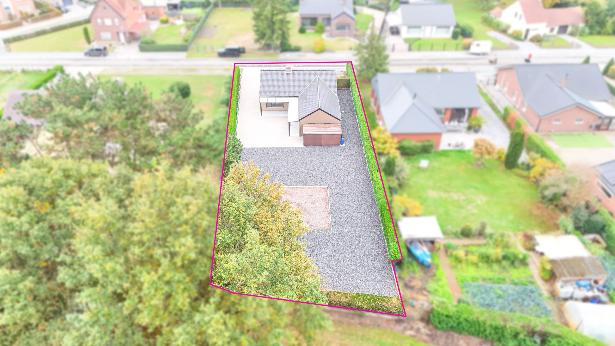 Gelijkvloerse woning op 10a met 3slpk en inpandige garage! foto 36